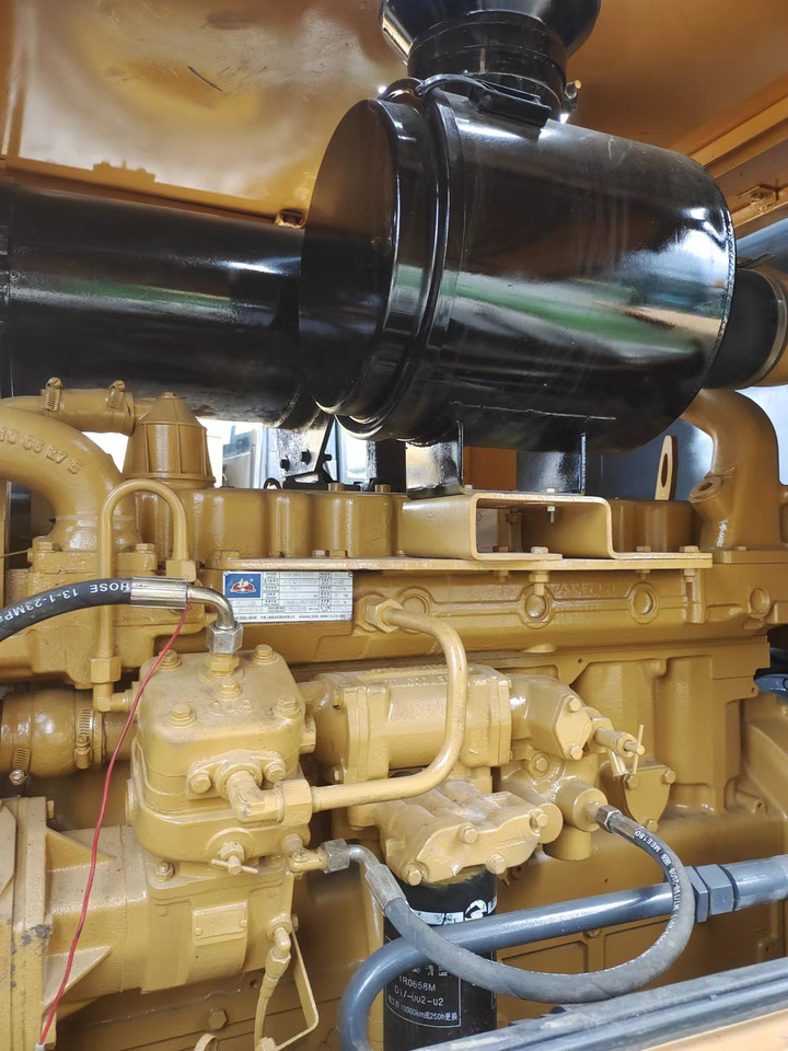 XCMG lw500kv - اللودر بعجل: صورة 4 XCMG lw500kv - اللودر بعجل: صورة 4