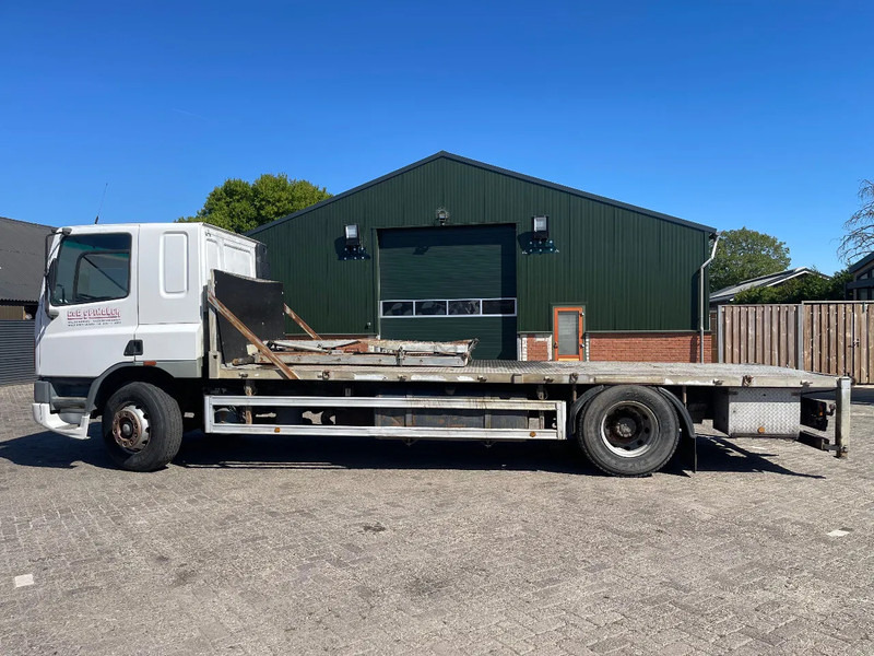 DAF 75.300 FLATBED TRUCK - شاحنات مسطحة: صورة 5 DAF 75.300 FLATBED TRUCK - شاحنات مسطحة: صورة 5