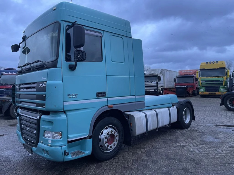 DAF XF 105.460 Tractor unit - وحدة جر: صورة 3 DAF XF 105.460 Tractor unit - وحدة جر: صورة 3