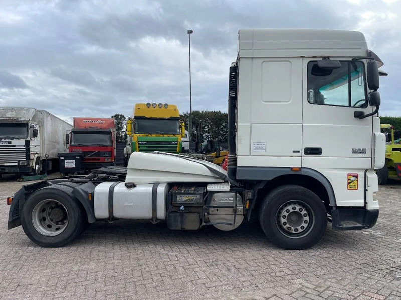 DAF XF 105.460 Tractor unit - وحدة جر: صورة 4 DAF XF 105.460 Tractor unit - وحدة جر: صورة 4