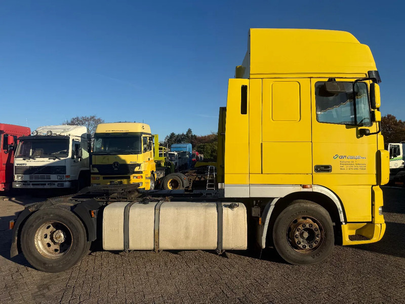 DAF XF 95.430 Tractor Unit - وحدة جر: صورة 4 DAF XF 95.430 Tractor Unit - وحدة جر: صورة 4