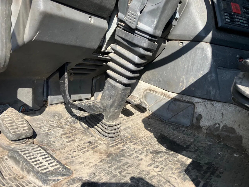 Iveco Eurostar 440.42 Tractor unit - وحدة جر: صورة 5 Iveco Eurostar 440.42 Tractor unit - وحدة جر: صورة 5