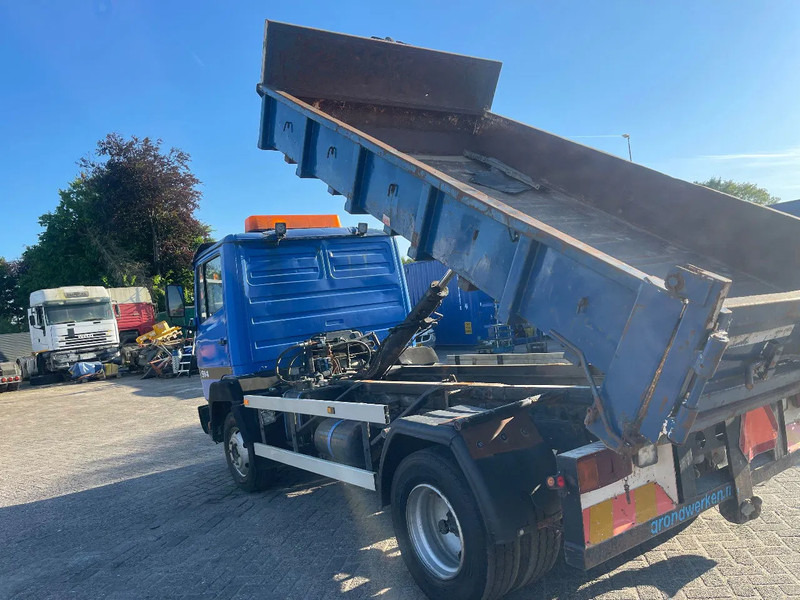 Mercedes-Benz 914 Tipper - شاحنة قلاب: صورة 4 Mercedes-Benz 914 Tipper - شاحنة قلاب: صورة 4