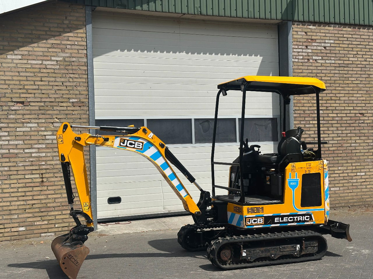 JCB 19c-1 E 100 elektrisch - حفارة مُصَّغرة: صورة 1 JCB 19c-1 E 100 elektrisch - حفارة مُصَّغرة: صورة 1