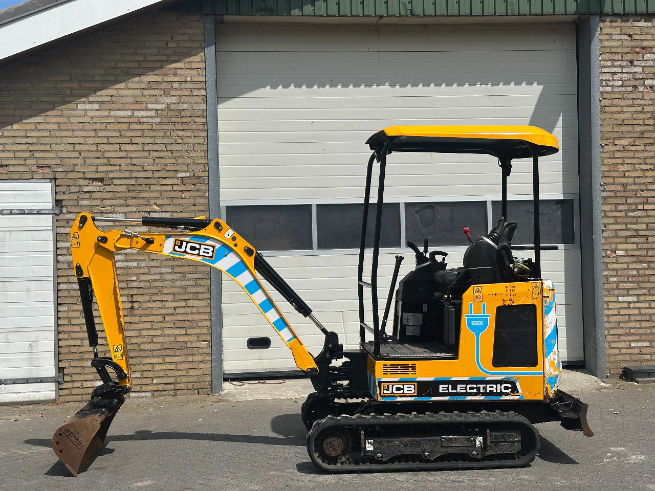 JCB 19c-1 E 100 elektrisch - حفارة مُصَّغرة: صورة 2 JCB 19c-1 E 100 elektrisch - حفارة مُصَّغرة: صورة 2