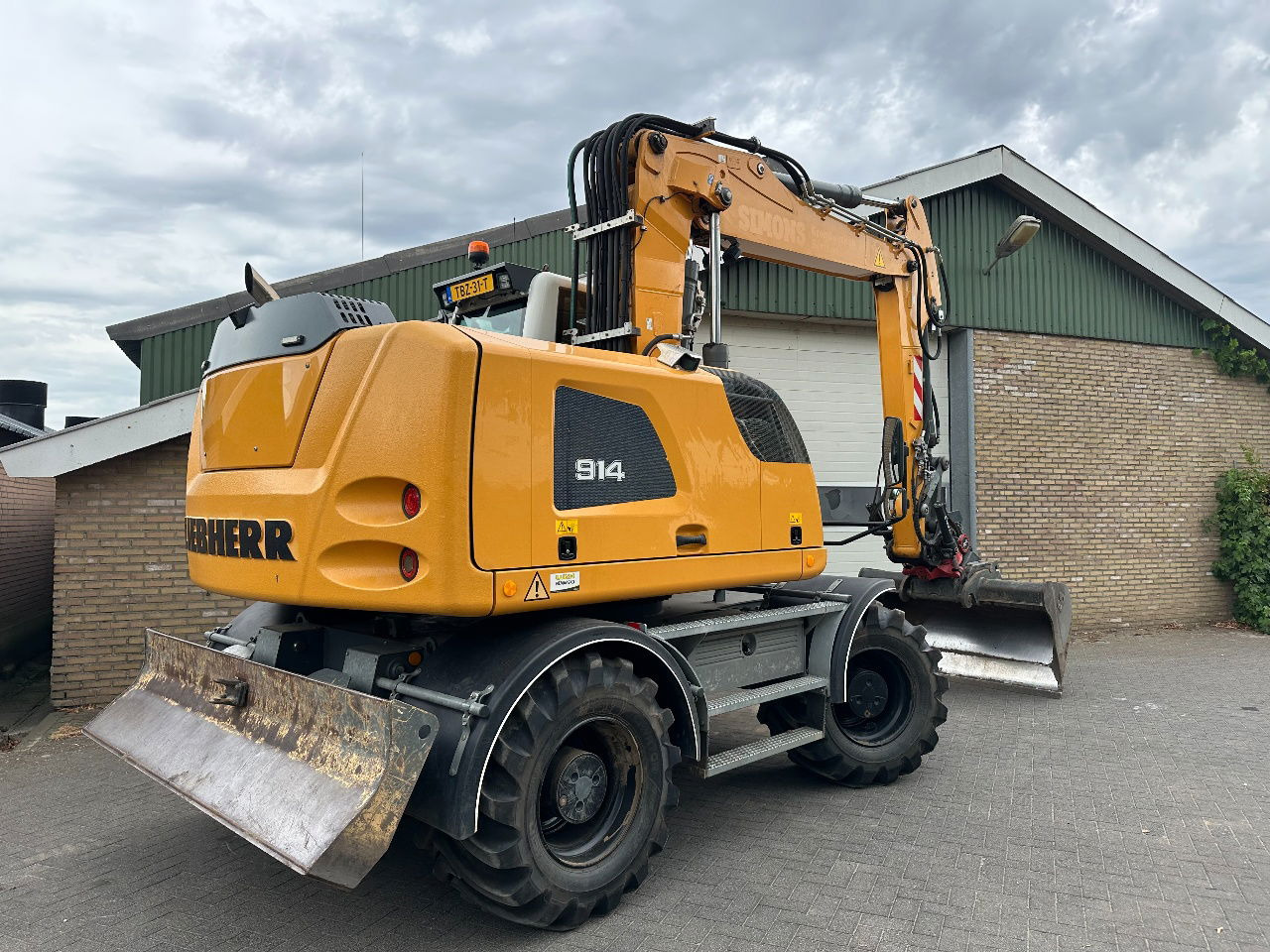 حفارة دولاب Liebherr A914: صورة 6