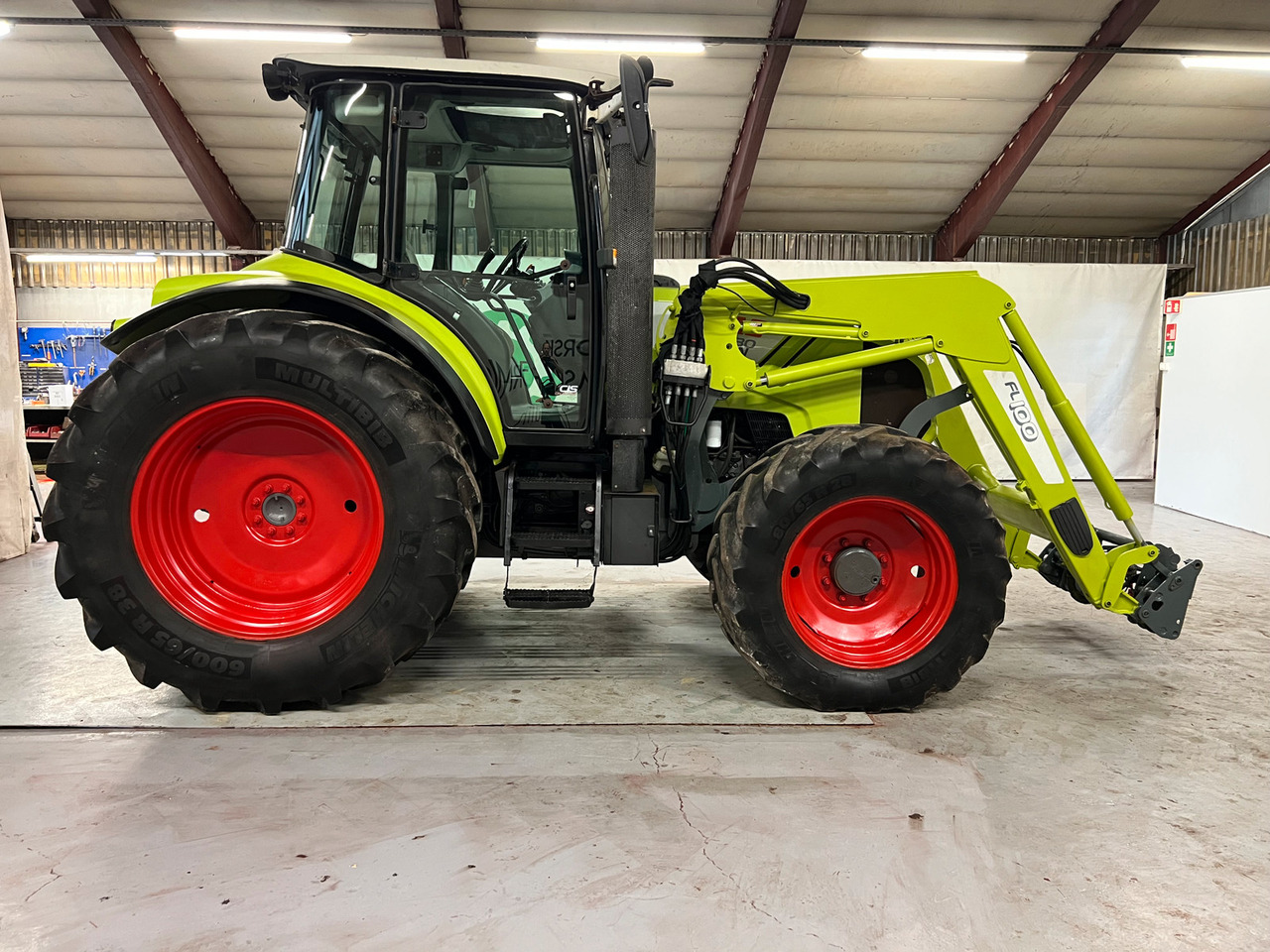 CLAAS Arion 430 - جرار: صورة 5 CLAAS Arion 430 - جرار: صورة 5