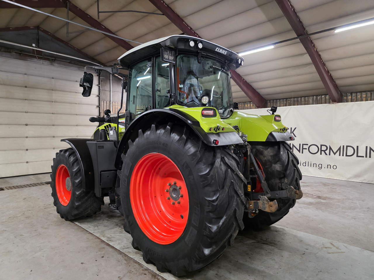 CLAAS Arion 660 C-Matic - جرار: صورة 3 CLAAS Arion 660 C-Matic - جرار: صورة 3