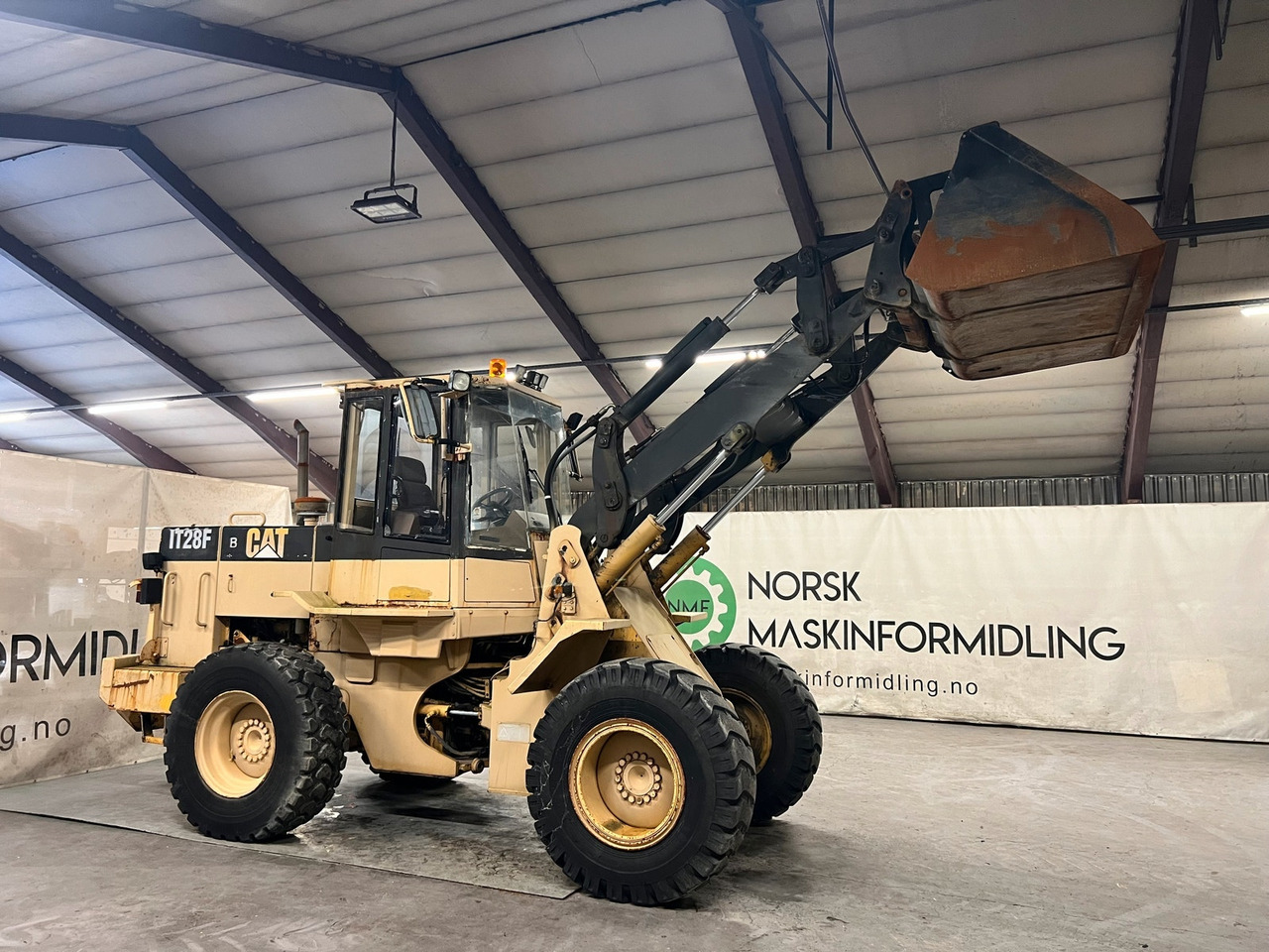 Cat IT28F #TAR INNBYTTE# - اللودر بعجل: صورة 4 Cat IT28F #TAR INNBYTTE# - اللودر بعجل: صورة 4