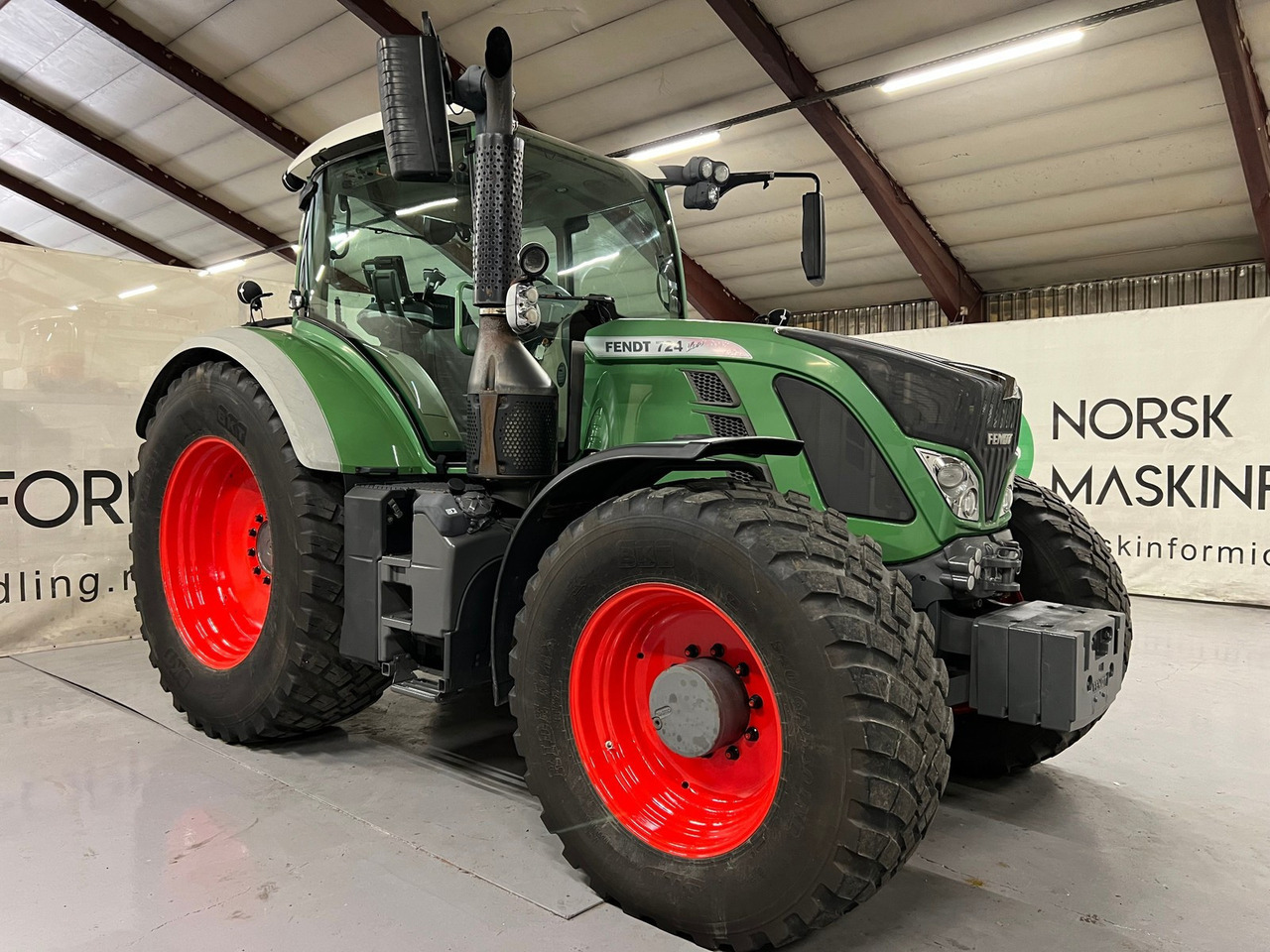 Fendt 724 Vario - جرار: صورة 5 Fendt 724 Vario - جرار: صورة 5