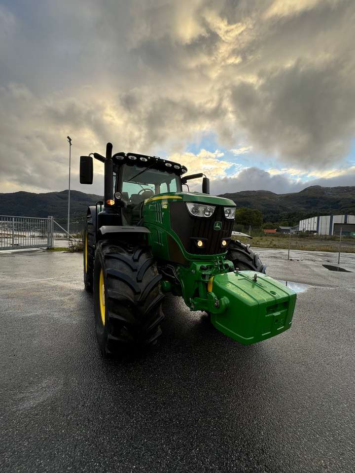 John Deere 6215R - جرار: صورة 5 John Deere 6215R - جرار: صورة 5
