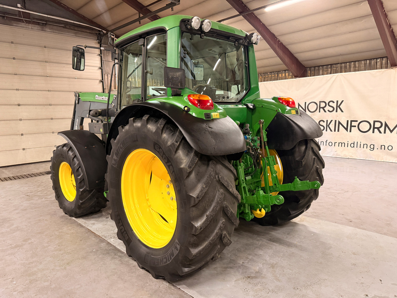 John Deere 6230 Premium - جرار: صورة 3 John Deere 6230 Premium - جرار: صورة 3