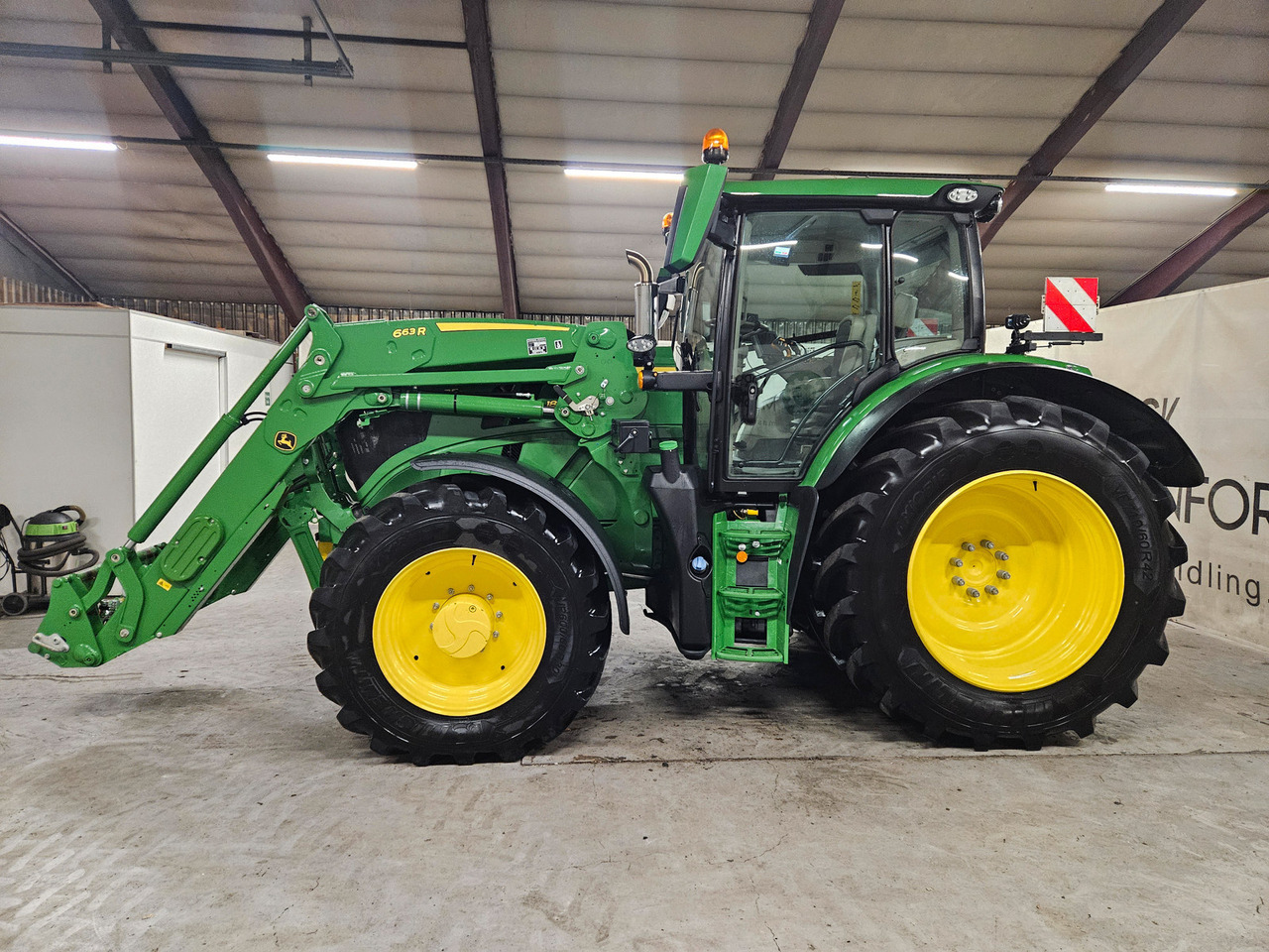 John Deere 6R185 Ultimate #Godt utstyrt og veldig flott traktor - جرار: صورة 2 John Deere 6R185 Ultimate #Godt utstyrt og veldig flott traktor - جرار: صورة 2