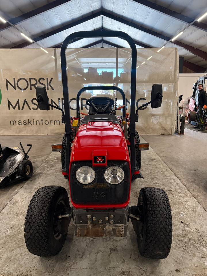 Massey Ferguson 1520 #MVA FRI# - جرار: صورة 4 Massey Ferguson 1520 #MVA FRI# - جرار: صورة 4