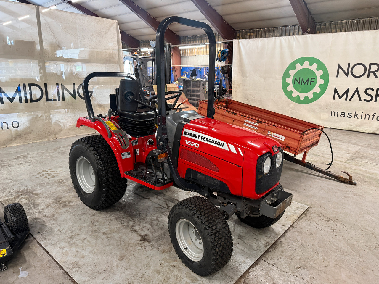 Massey Ferguson 1520 #MVA FRI# - جرار: صورة 3 Massey Ferguson 1520 #MVA FRI# - جرار: صورة 3