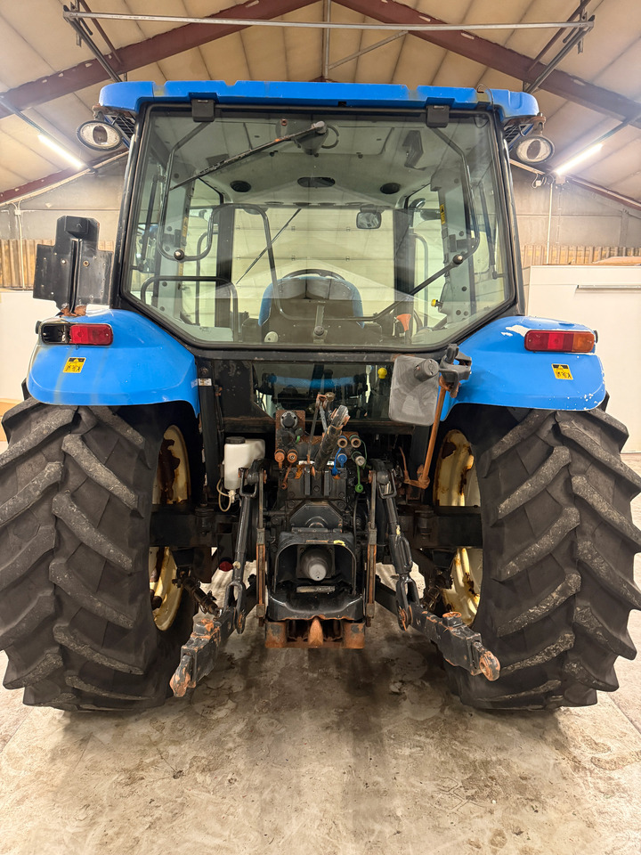 New Holland T5060 - جرار: صورة 4 New Holland T5060 - جرار: صورة 4