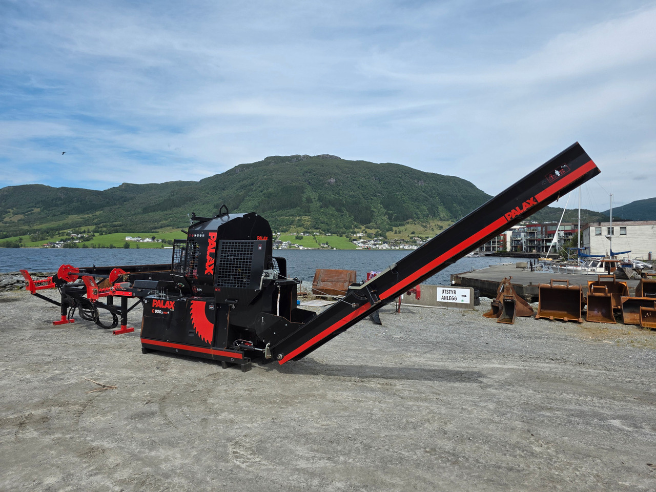 Palax C900.2 PRO+ - معدات الغابات: صورة 1 Palax C900.2 PRO+ - معدات الغابات: صورة 1