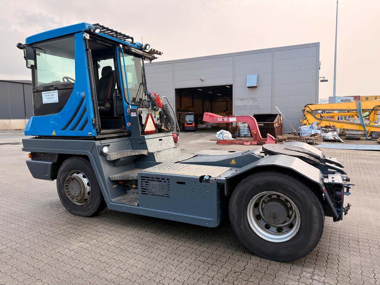 Terberg RT223 4x4 - جرار المحطة: صورة 4 Terberg RT223 4x4 - جرار المحطة: صورة 4