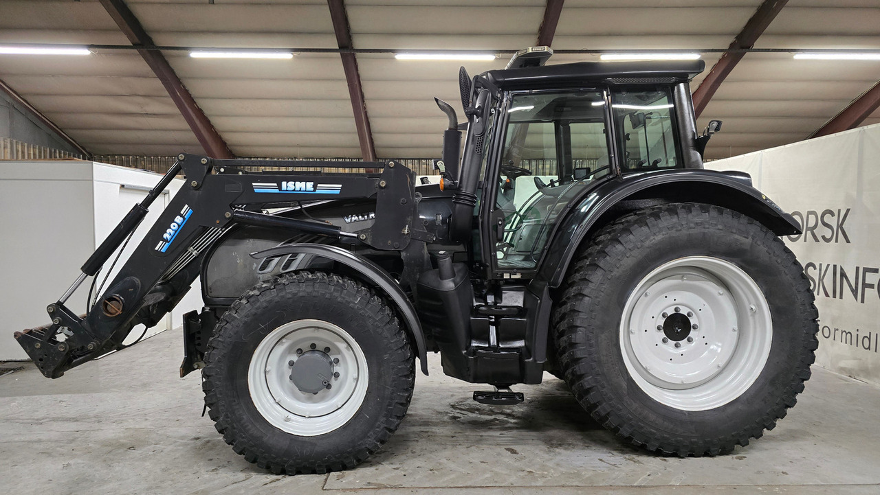 Valtra T182 - جرار: صورة 2 Valtra T182 - جرار: صورة 2