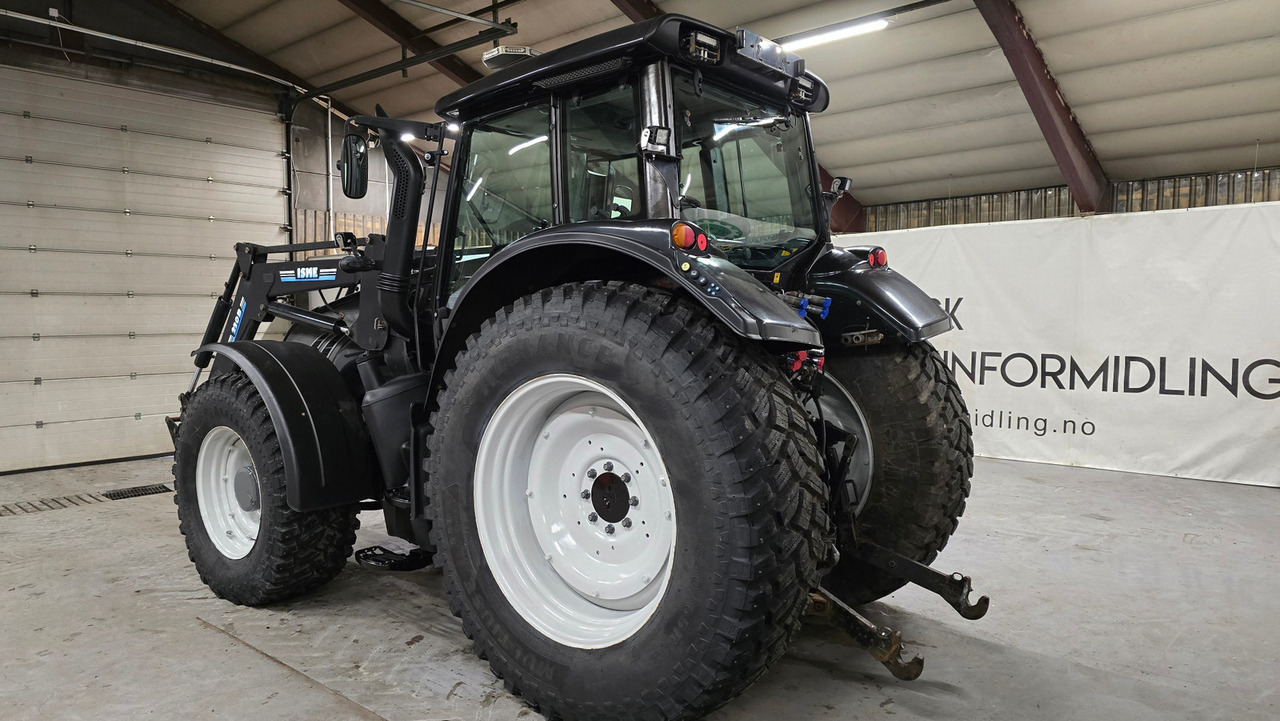 Valtra T182 - جرار: صورة 3 Valtra T182 - جرار: صورة 3