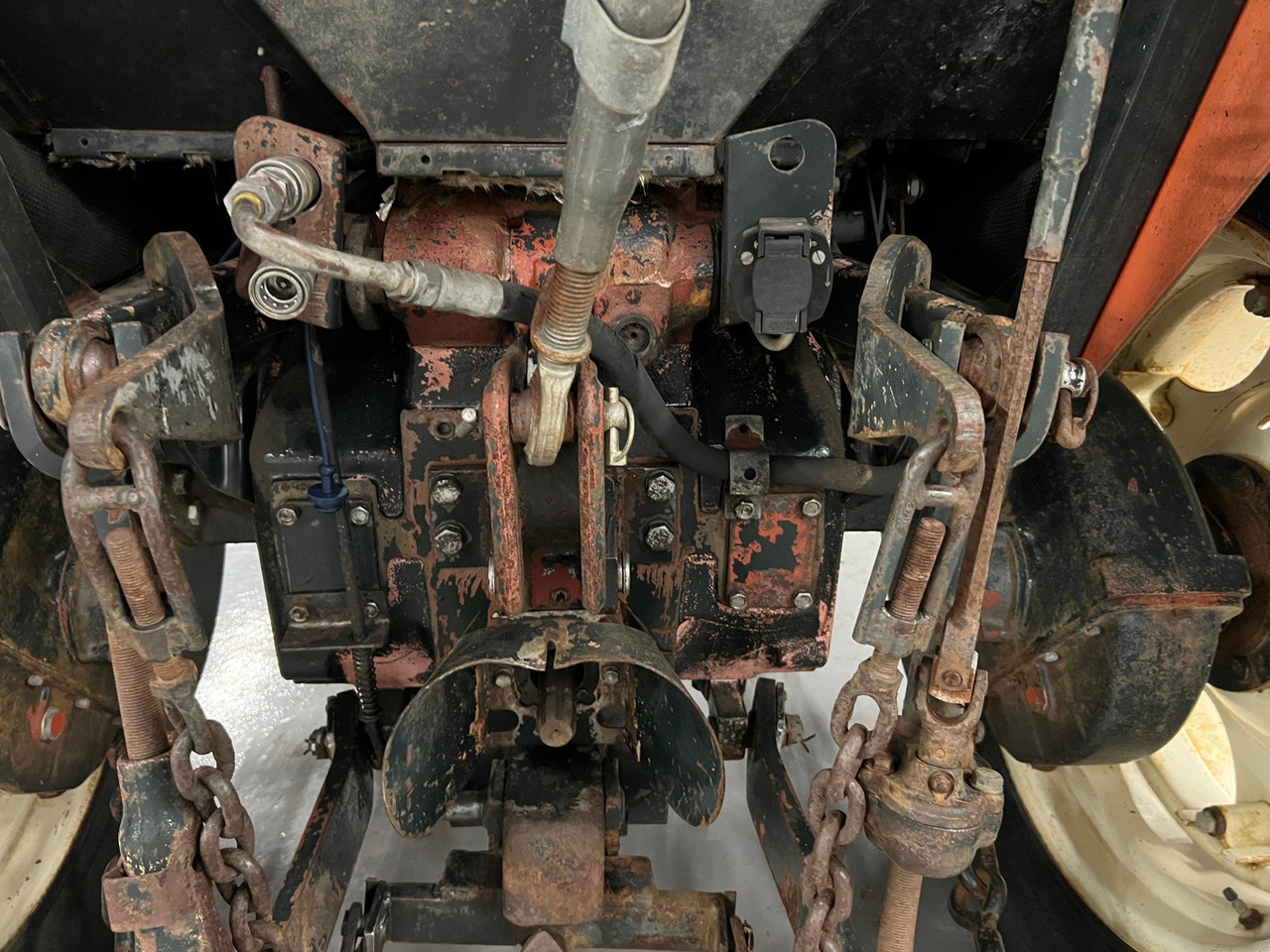 جرار Zetor 7045 (Redusert moms): صورة 10