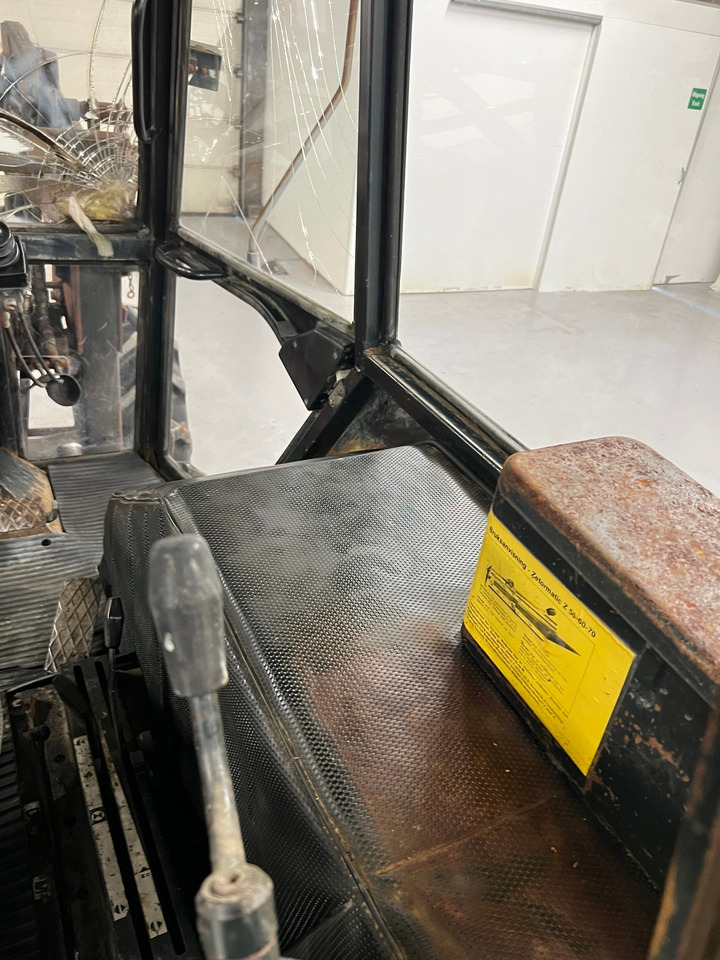 جرار Zetor 7045 (Redusert moms): صورة 18