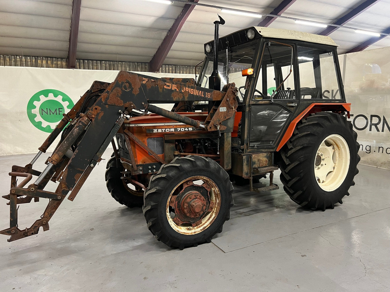 جرار Zetor 7045 (Redusert moms): صورة 13