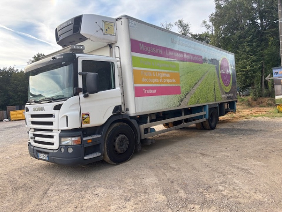 SCANIA P310 - شاحنة الفريزر: صورة 1 SCANIA P310 - شاحنة الفريزر: صورة 1