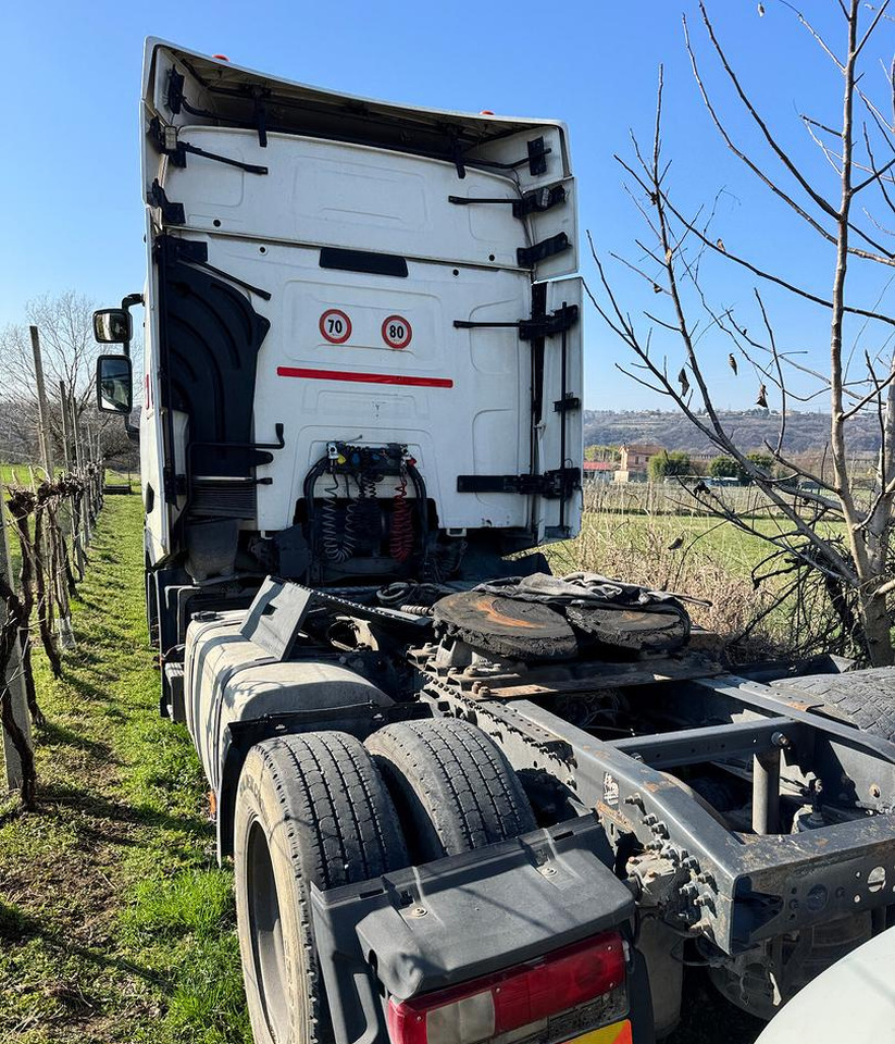 Trattore stradale Renault T460 - 2015 - وحدة جر: صورة 2 Trattore stradale Renault T460 - 2015 - وحدة جر: صورة 2