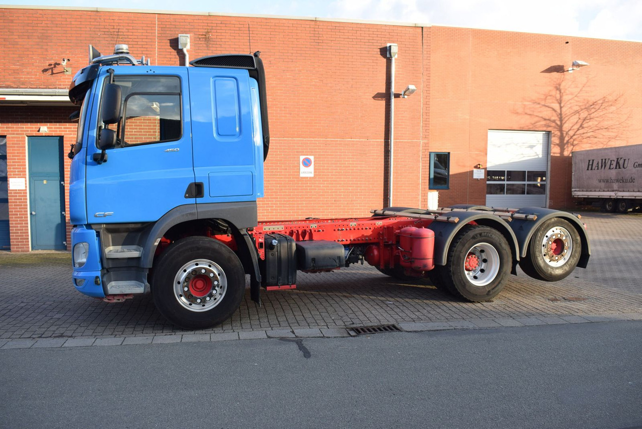 DAF CF 450 6x2 Fahrgestell Klima Navi Lift Retarder - شاحنة هيكل كابينة: صورة 3 DAF CF 450 6x2 Fahrgestell Klima Navi Lift Retarder - شاحنة هيكل كابينة: صورة 3