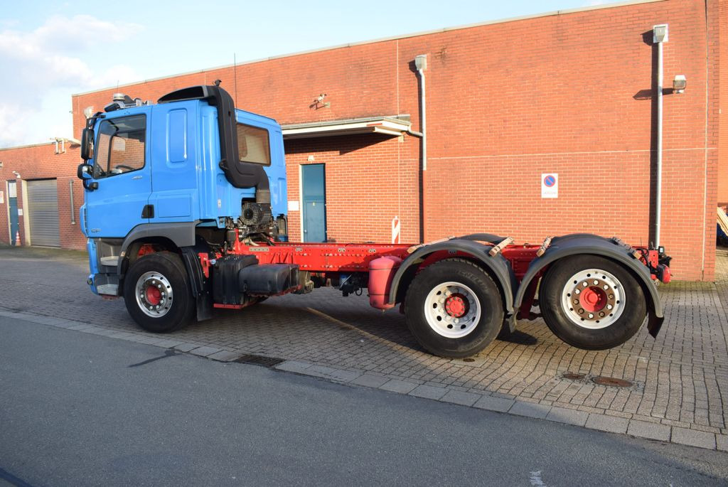 DAF CF 450 6x2 Fahrgestell Klima Navi Lift Retarder - شاحنة قلاب: صورة 4 DAF CF 450 6x2 Fahrgestell Klima Navi Lift Retarder - شاحنة قلاب: صورة 4