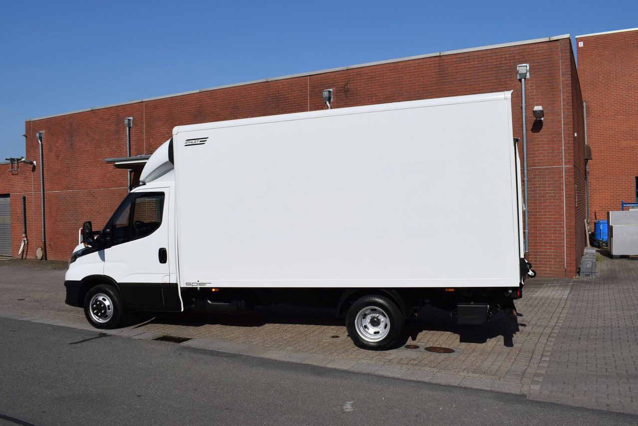 Iveco Daily 35 C 16 Koffer LBW Klima TÜV, Wartung NEU - شاحنة مغلقة الصندوق: صورة 3 Iveco Daily 35 C 16 Koffer LBW Klima TÜV, Wartung NEU - شاحنة مغلقة الصندوق: صورة 3