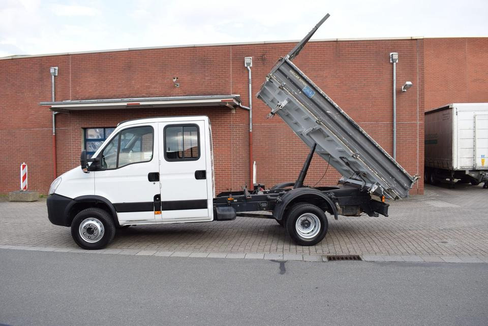Iveco Daily 70 C17 Meiller Kipper Nutzlast 3100KG - قلاب صغير, الشاحنات الصغيرة كابينة مزدوجة: صورة 3 Iveco Daily 70 C17 Meiller Kipper Nutzlast 3100KG - قلاب صغير, الشاحنات الصغيرة كابينة مزدوجة: صورة 3