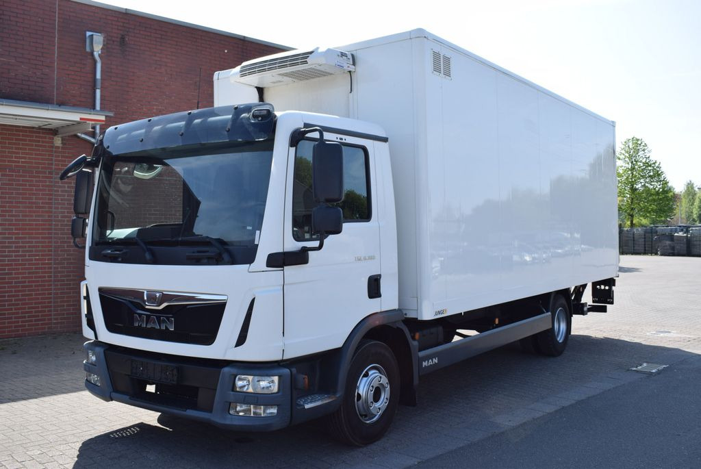 MAN TGL 8.180 Kühlkoffer 6,20mLBW 1000KG Klima - شاحنة الفريزر: صورة 1 MAN TGL 8.180 Kühlkoffer 6,20mLBW 1000KG Klima - شاحنة الفريزر: صورة 1