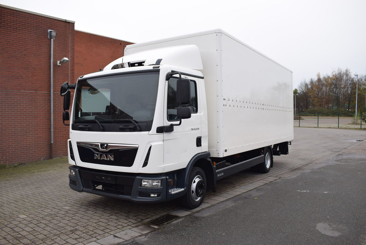شاحنة مغلقة الصندوق MAN TGL 8.220 Koffer LBW Klima EURO6 Luftfederung: صورة 14