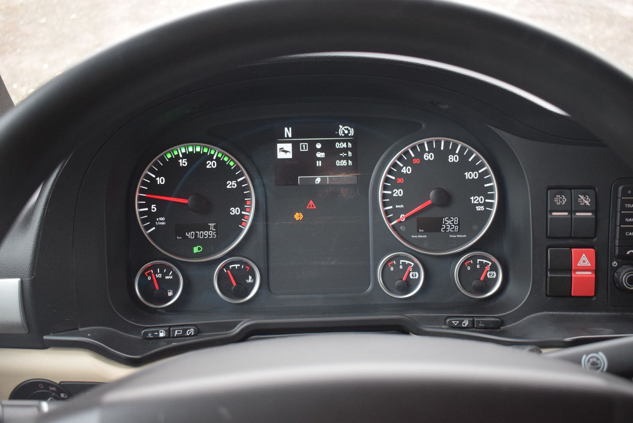 شاحنة مغلقة الصندوق MAN TGL 8.220 Koffer LBW Klima EURO6 Luftfederung: صورة 24