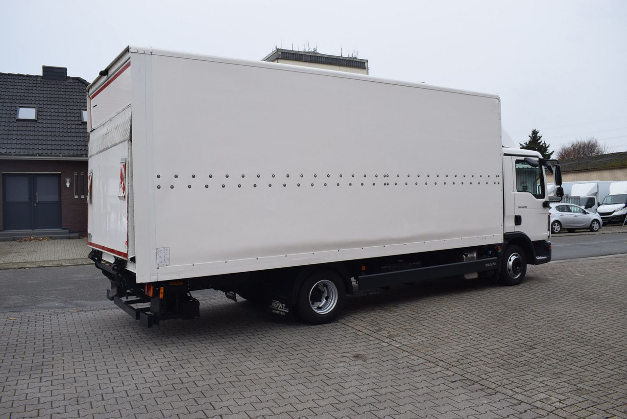 شاحنة مغلقة الصندوق MAN TGL 8.220 Koffer LBW Klima EURO6 Luftfederung: صورة 9