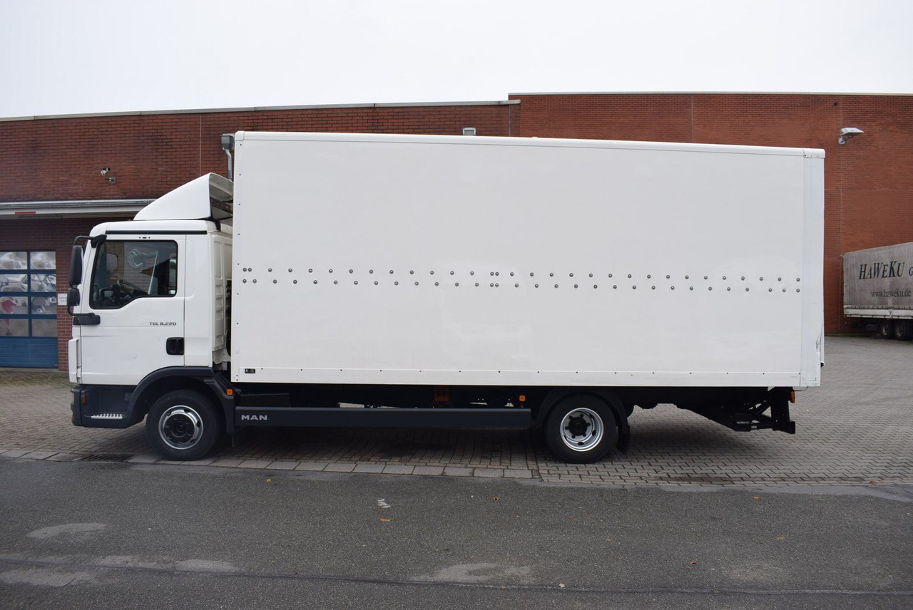 MAN TGL 8.220 Koffer LBW Klima EURO6 Luftfederung - شاحنة مغلقة الصندوق: صورة 3 MAN TGL 8.220 Koffer LBW Klima EURO6 Luftfederung - شاحنة مغلقة الصندوق: صورة 3