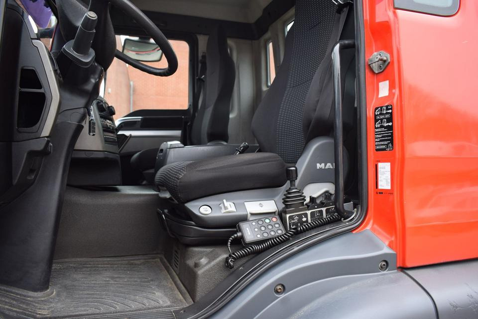 شاحنة نقل المخلفات MAN TGS 26.400 6x2 Meiller Vorlaufachse Dachklima: صورة 17