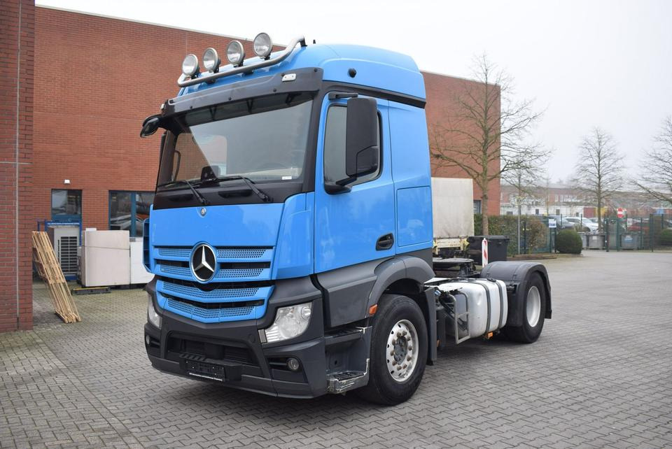 Mercedes-Benz Actros 1843 Stream Space Kipphydraulik Klima - وحدة جر: صورة 2 Mercedes-Benz Actros 1843 Stream Space Kipphydraulik Klima - وحدة جر: صورة 2