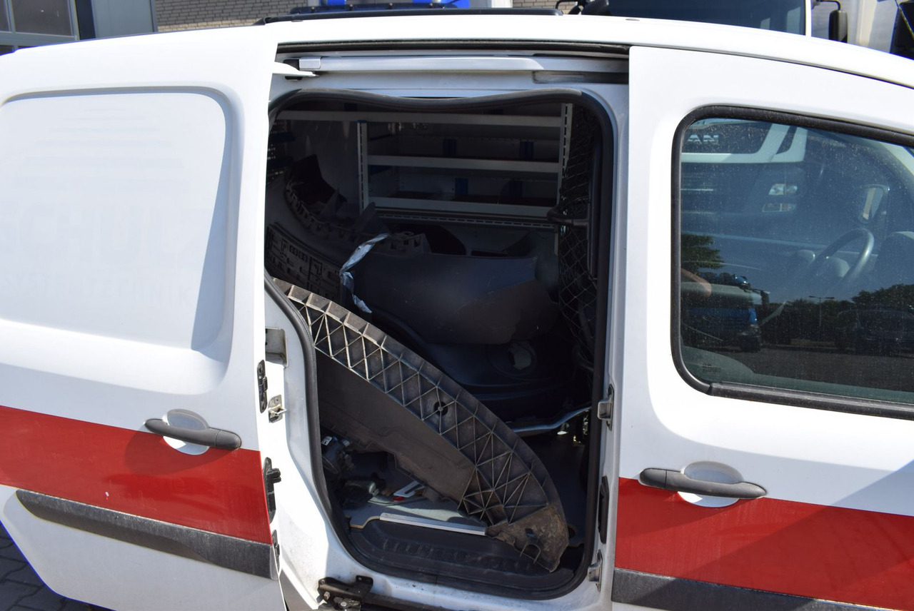 فان المدمجة Mercedes-Benz Citan 109 CDI lang Klima AHK Regale UNFALL: صورة 20