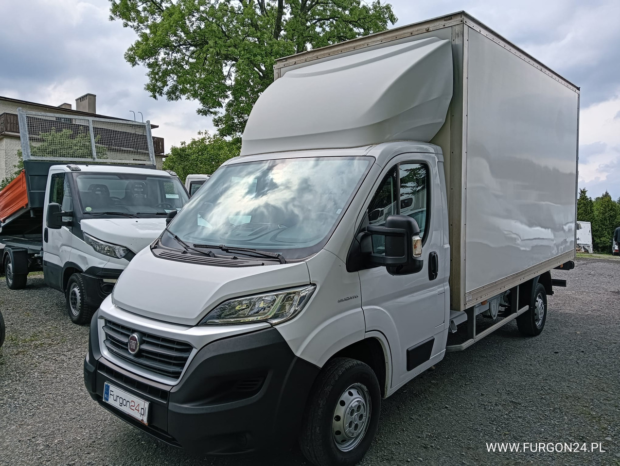FIAT DUCATO KONTENER WINDA NR 886 - شاحنة مغلقة الصندوق: صورة 1 FIAT DUCATO KONTENER WINDA NR 886 - شاحنة مغلقة الصندوق: صورة 1