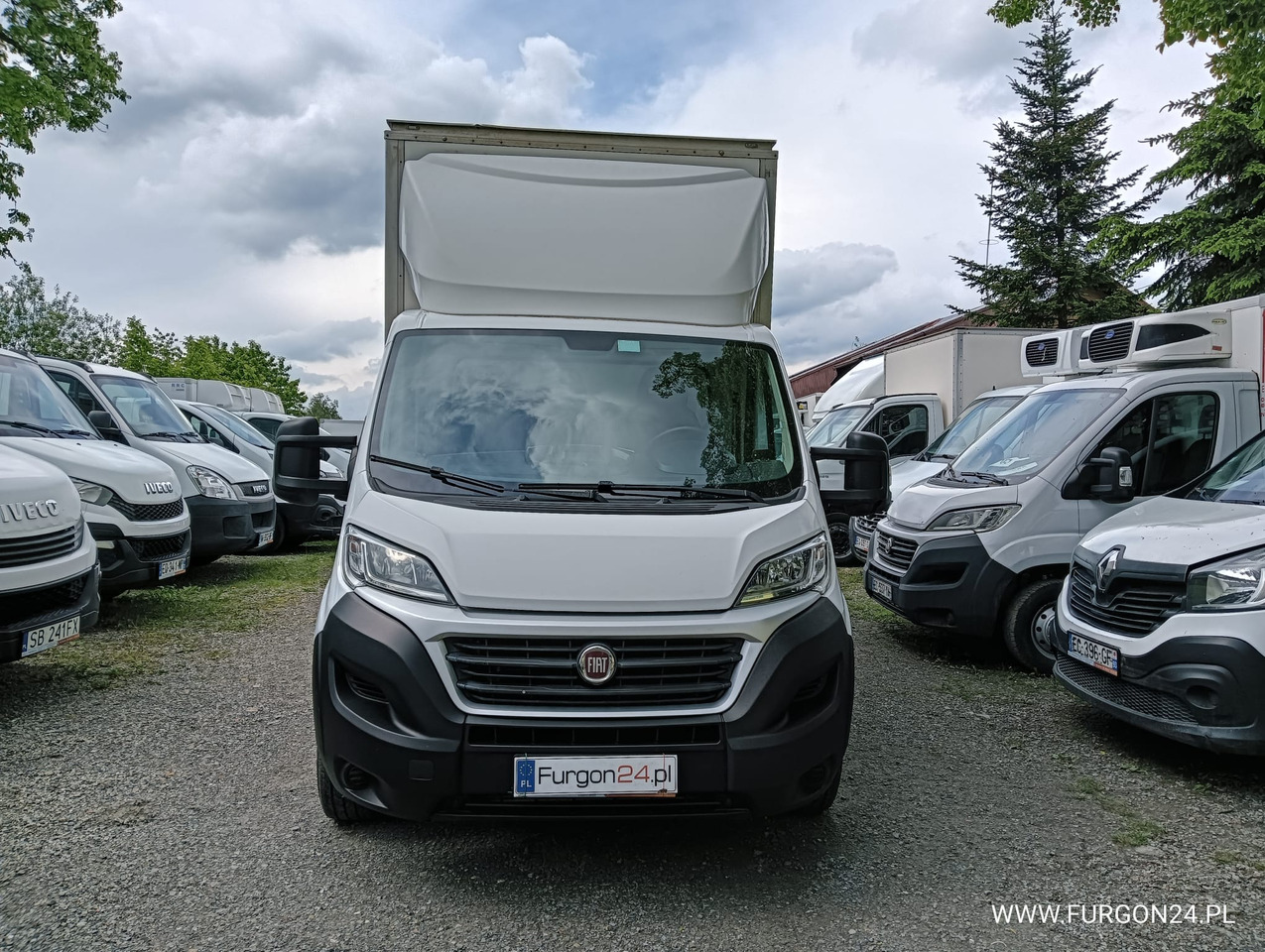 FIAT DUCATO KONTENER WINDA NR 886 - شاحنة مغلقة الصندوق: صورة 2 FIAT DUCATO KONTENER WINDA NR 886 - شاحنة مغلقة الصندوق: صورة 2