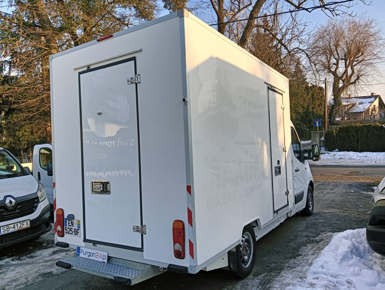 RENAULT MASTER KONTENER MROŹNIA CHŁODNIA NR 693 - شاحنة مُبرّدة للتوصيل: صورة 4 RENAULT MASTER KONTENER MROŹNIA CHŁODNIA NR 693 - شاحنة مُبرّدة للتوصيل: صورة 4