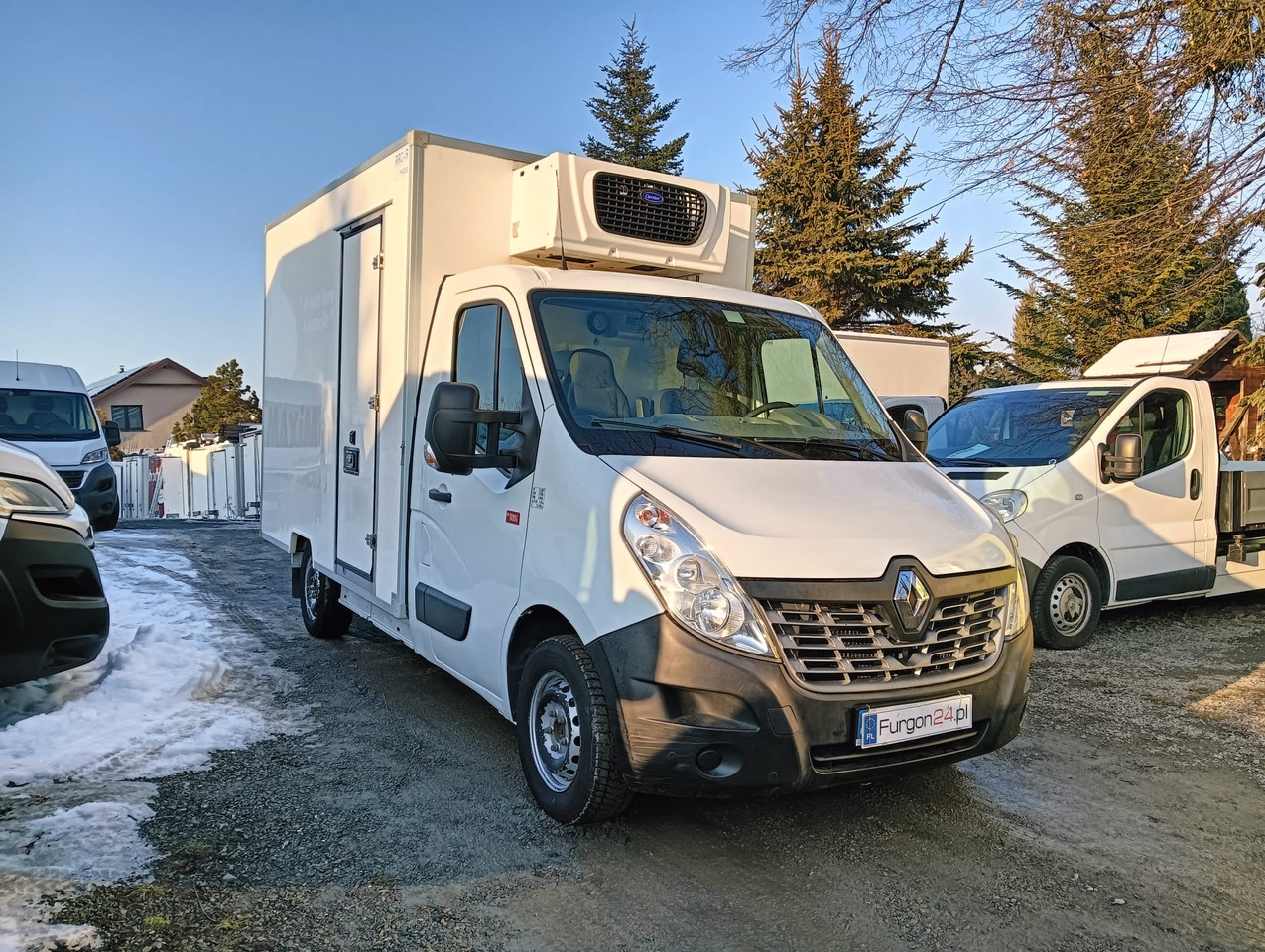 RENAULT MASTER KONTENER MROŹNIA CHŁODNIA NR 693 - شاحنة مُبرّدة للتوصيل: صورة 3 RENAULT MASTER KONTENER MROŹNIA CHŁODNIA NR 693 - شاحنة مُبرّدة للتوصيل: صورة 3