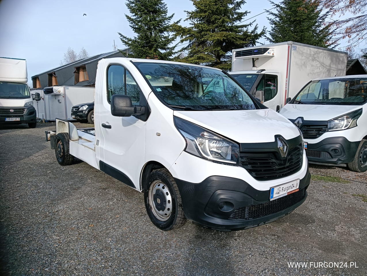 RENAULT TRAFIC PLATFORMA DO ZABUDOWY NR 876 - شاحنة التوصيل: صورة 3 RENAULT TRAFIC PLATFORMA DO ZABUDOWY NR 876 - شاحنة التوصيل: صورة 3
