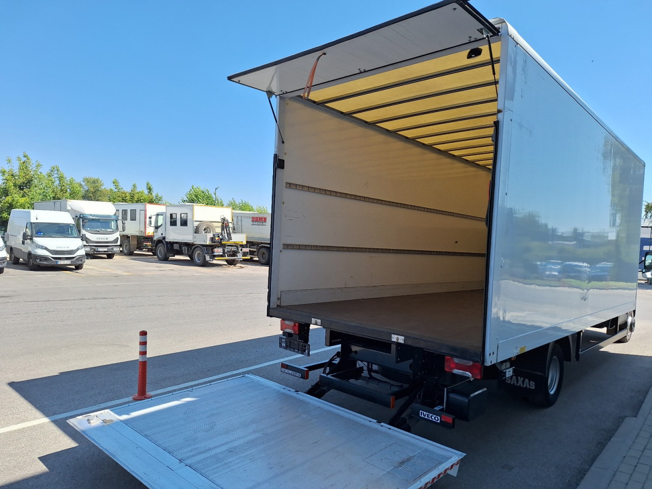 IVECO DAILY 72C18 A8 34m3 - فان: صورة 2 IVECO DAILY 72C18 A8 34m3 - فان: صورة 2