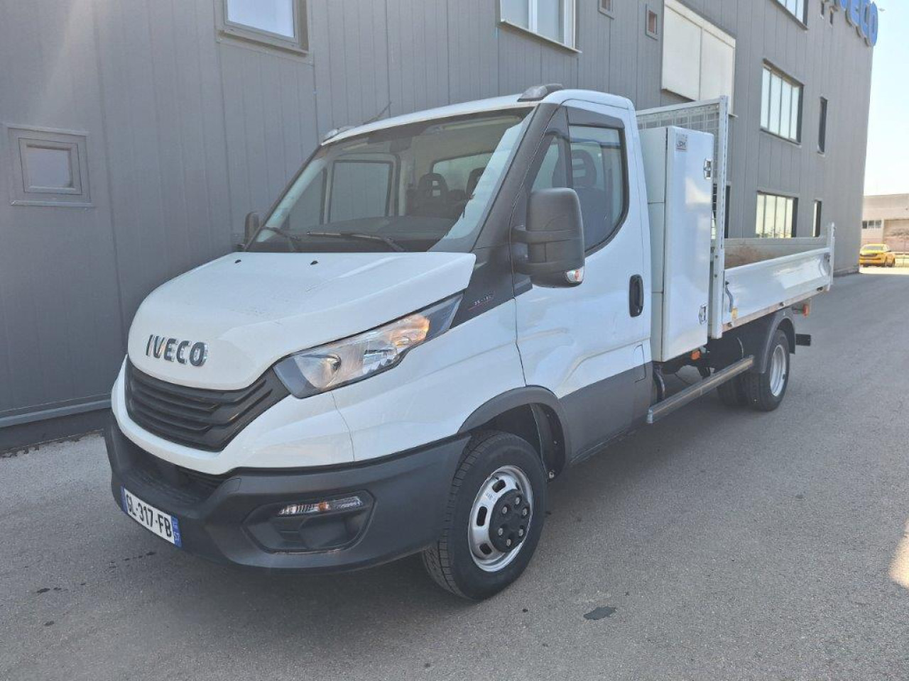IVECO Daily 35C16 tipper - قلاب صغير: صورة 1 IVECO Daily 35C16 tipper - قلاب صغير: صورة 1