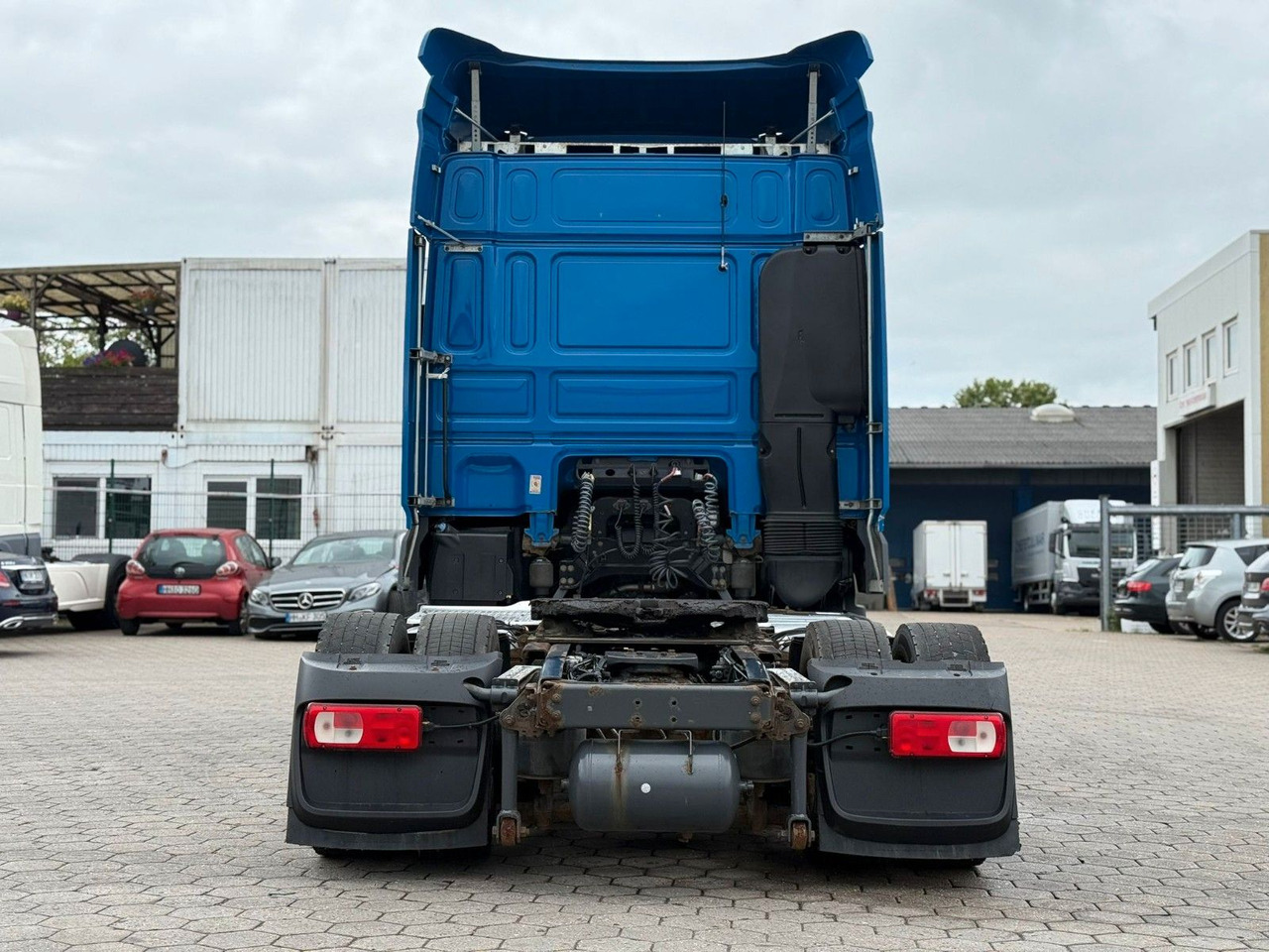 DAF XF 460 Low +Retarter+2xTank - وحدة جر: صورة 5 DAF XF 460 Low +Retarter+2xTank - وحدة جر: صورة 5