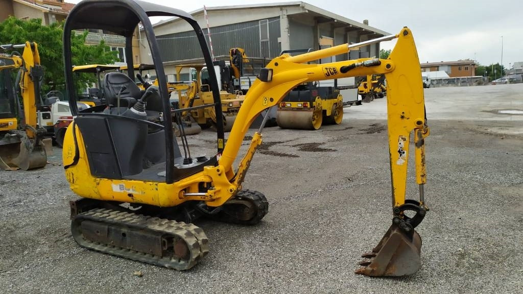 JCB 8018  - حفارة مُصَّغرة: صورة 3 JCB 8018  - حفارة مُصَّغرة: صورة 3
